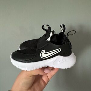 Nike Black and White Sneakers